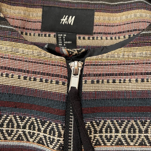 H&M Textured Jacket - Picture 7 of 16